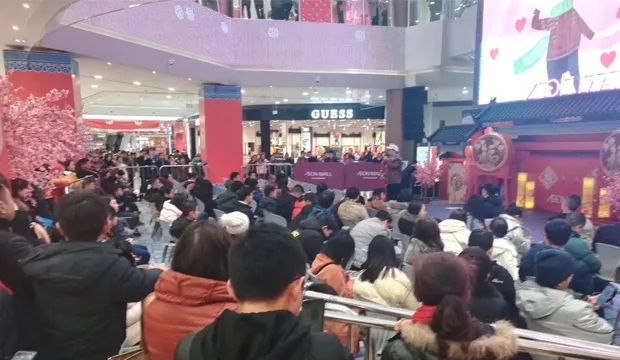 這面3層樓高的壹品玉屏，帶火這座16萬㎡購物中心的線下營銷 4.webp.jpg